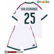 Otroške Nogometnih dresov Real Madrid Yan Diomande #25 Domači 2026-27 Kratki rokavi (+ hlače)